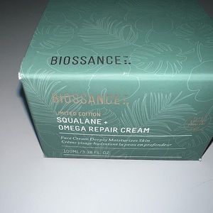 Biossance squalane+ omega repair cream